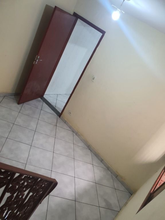 Sobrado à venda com 2 quartos, 115m² - Foto 5