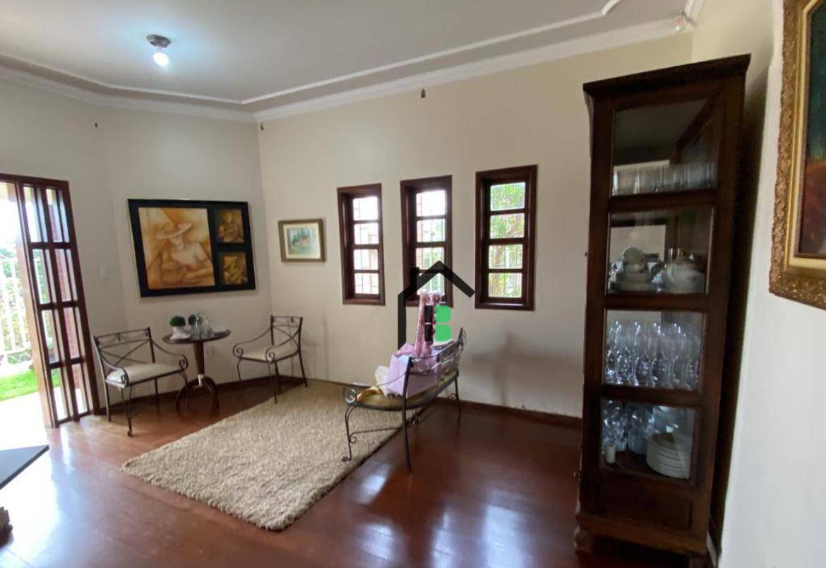 Casa, 3 quartos, 193 m² - Foto 4