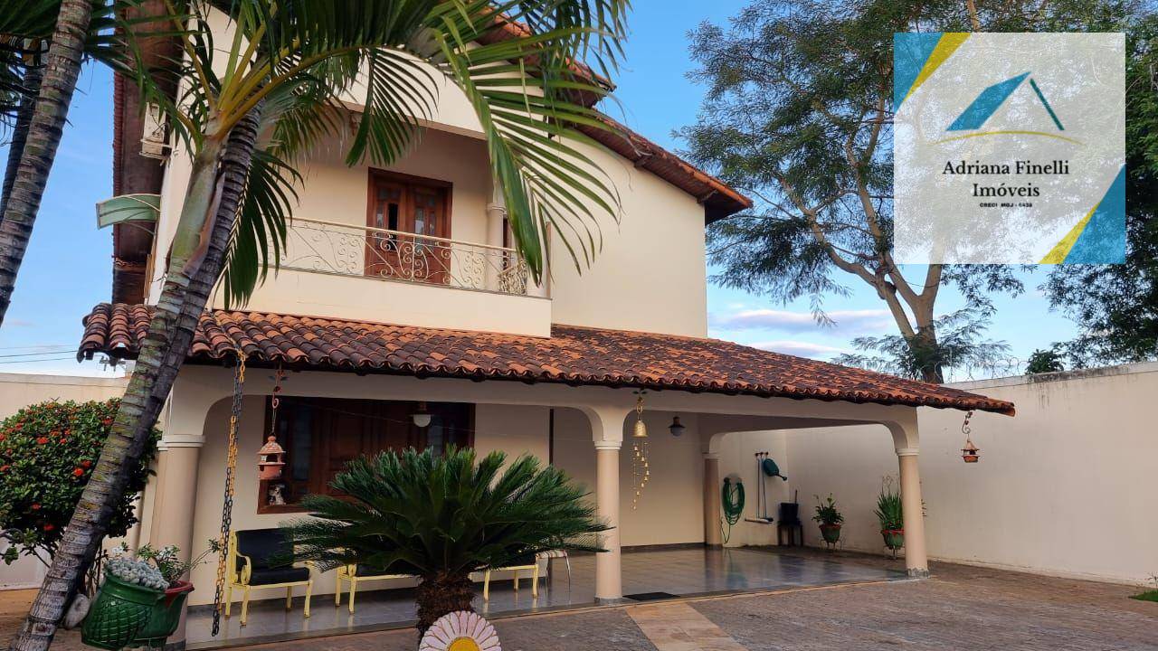 Casa de Condomínio à venda com 3 quartos, 390m² - Foto 1