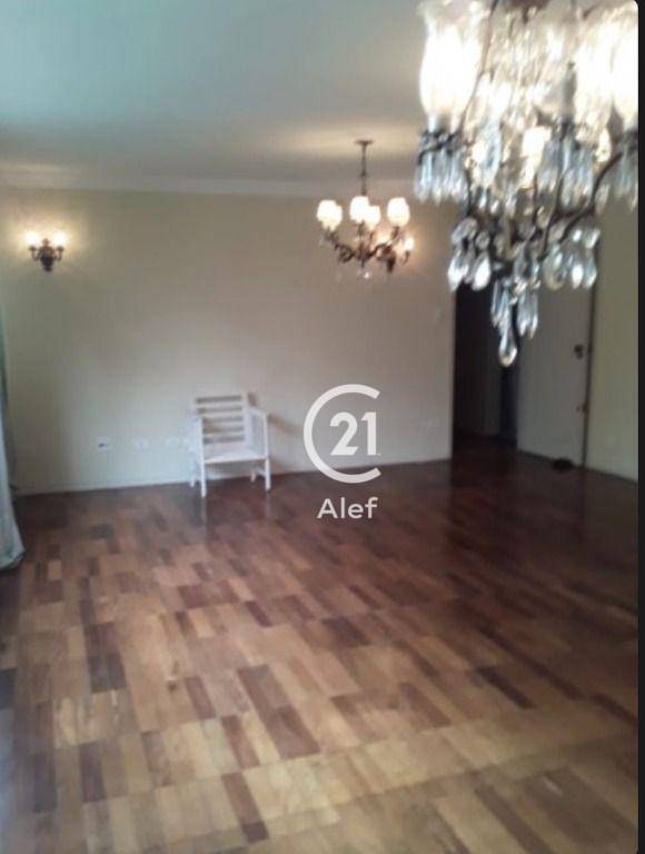 Apartamento para alugar com 3 quartos, 145m² - Foto 18