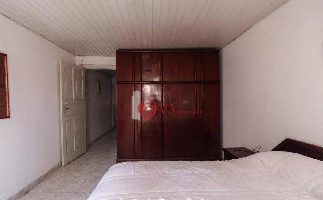 Casa à venda com 3 quartos, 80m² - Foto 13