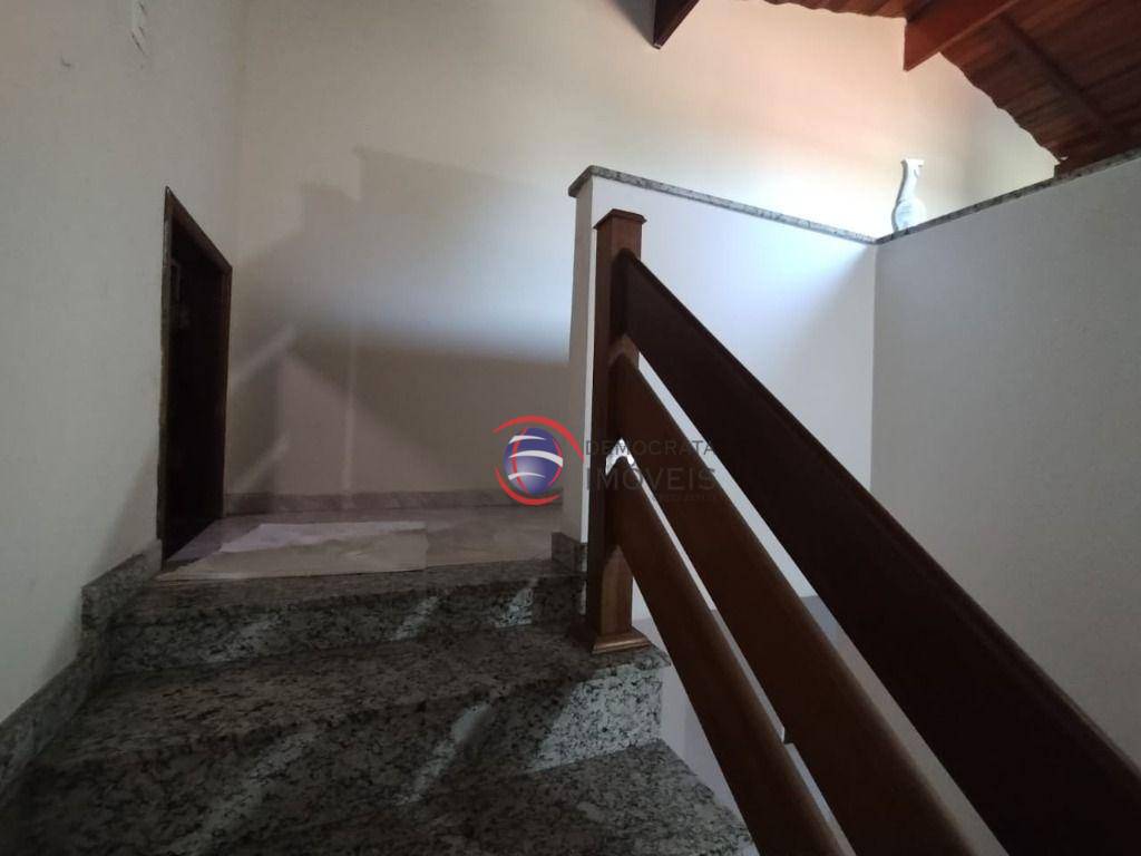 Sobrado à venda com 3 quartos, 249m² - Foto 16