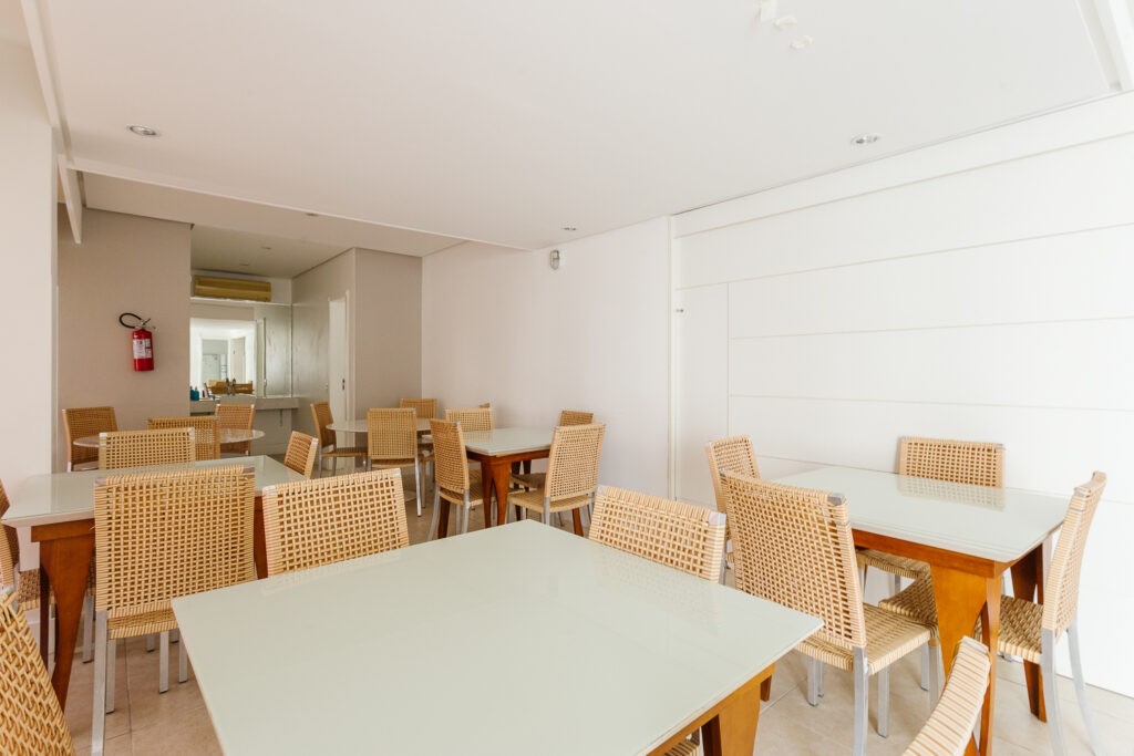Apartamento para alugar com 3 quartos, 75m² - Foto 13