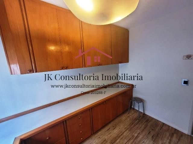 Apartamento à venda com 3 quartos, 136m² - Foto 28