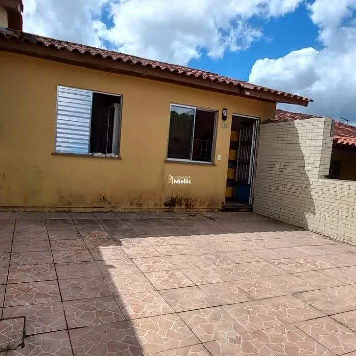 Casa de Condomínio à venda com 2 quartos, 54m² - Foto 1