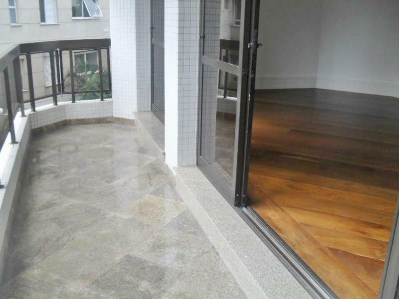 Apartamento à venda com 3 quartos, 210m² - Foto 8