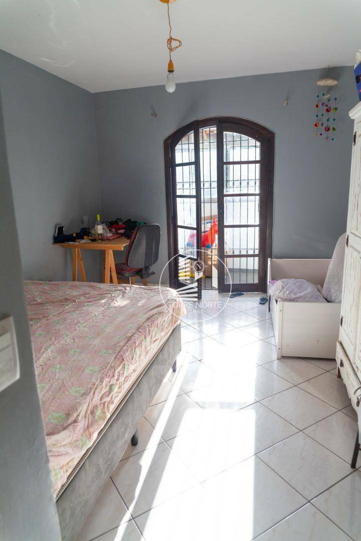 Sobrado à venda com 3 quartos, 112m² - Foto 4