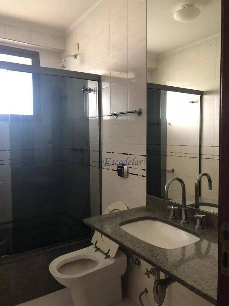 Apartamento à venda com 3 quartos, 242m² - Foto 6