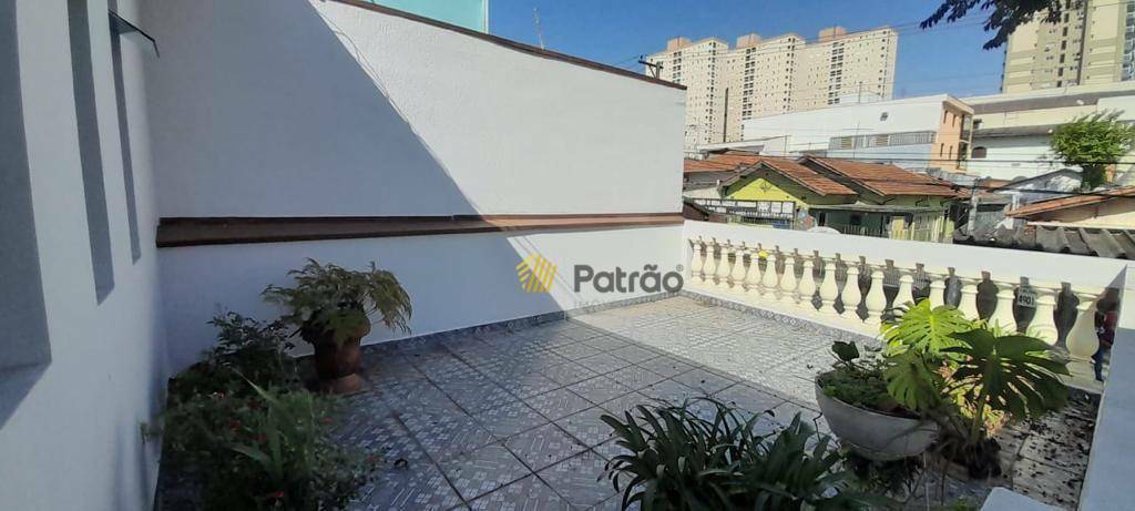 Sobrado à venda com 3 quartos, 240m² - Foto 3