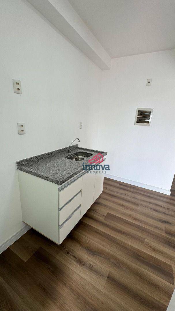 Apartamento à venda com 3 quartos, 94m² - Foto 15