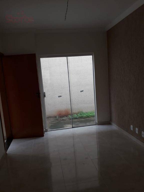 Apartamento à venda com 2 quartos, 50m² - Foto 2