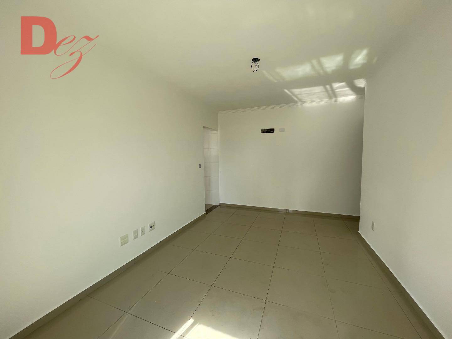 Apartamento à venda com 2 quartos, 80m² - Foto 11