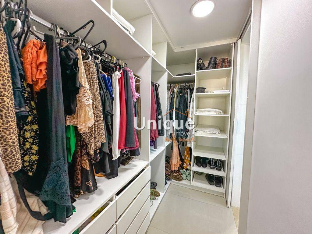 Casa de Condomínio à venda com 4 quartos, 279m² - Foto 36