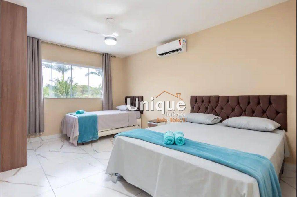 Casa de Condomínio à venda com 4 quartos, 210m² - Foto 14