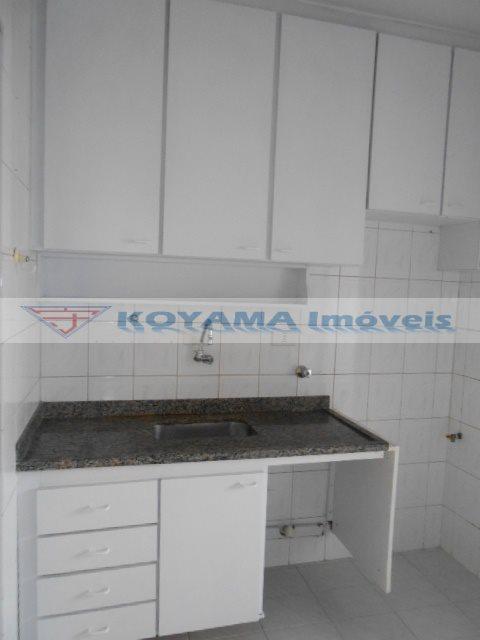 Apartamento à venda com 2 quartos, 60m² - Foto 12