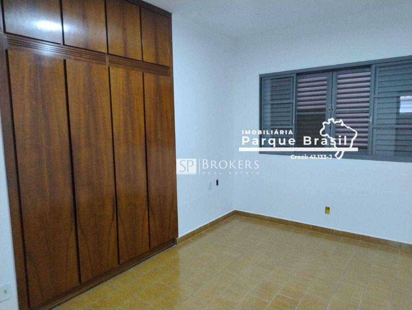 Casa à venda com 3 quartos, 200m² - Foto 34