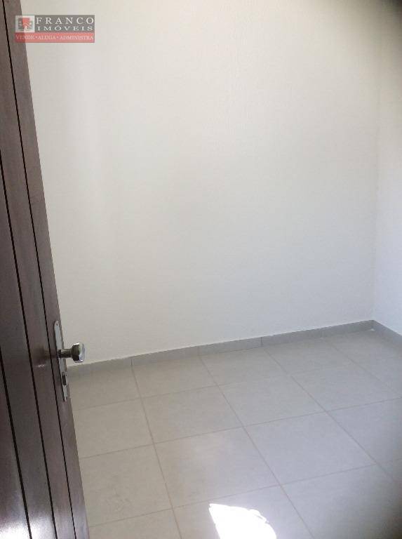 Casa à venda com 3 quartos, 267m² - Foto 14