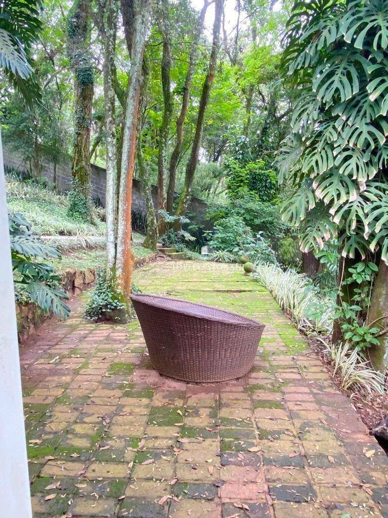 Casa de Condomínio à venda e aluguel com 3 quartos, 600m² - Foto 12