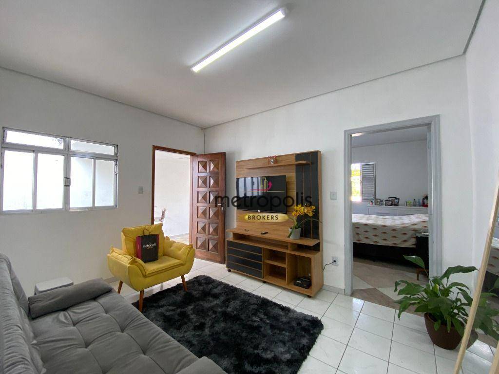 Casa à venda com 3 quartos, 145m² - Foto 1