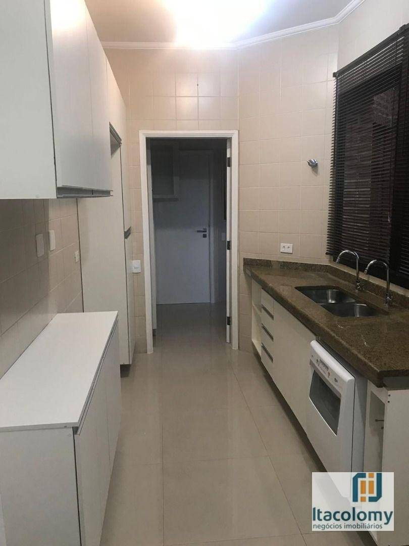 Apartamento para alugar com 3 quartos, 350m² - Foto 10