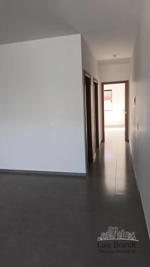 Casa à venda com 2 quartos, 58m² - Foto 7