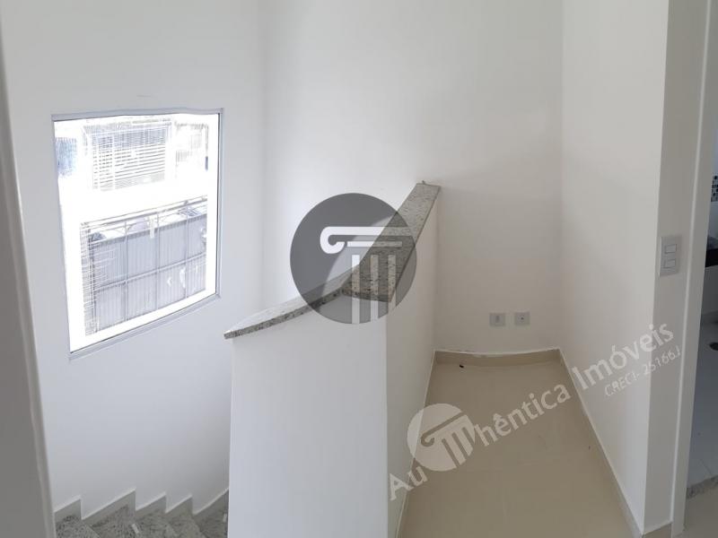 Sobrado à venda com 3 quartos, 67m² - Foto 4