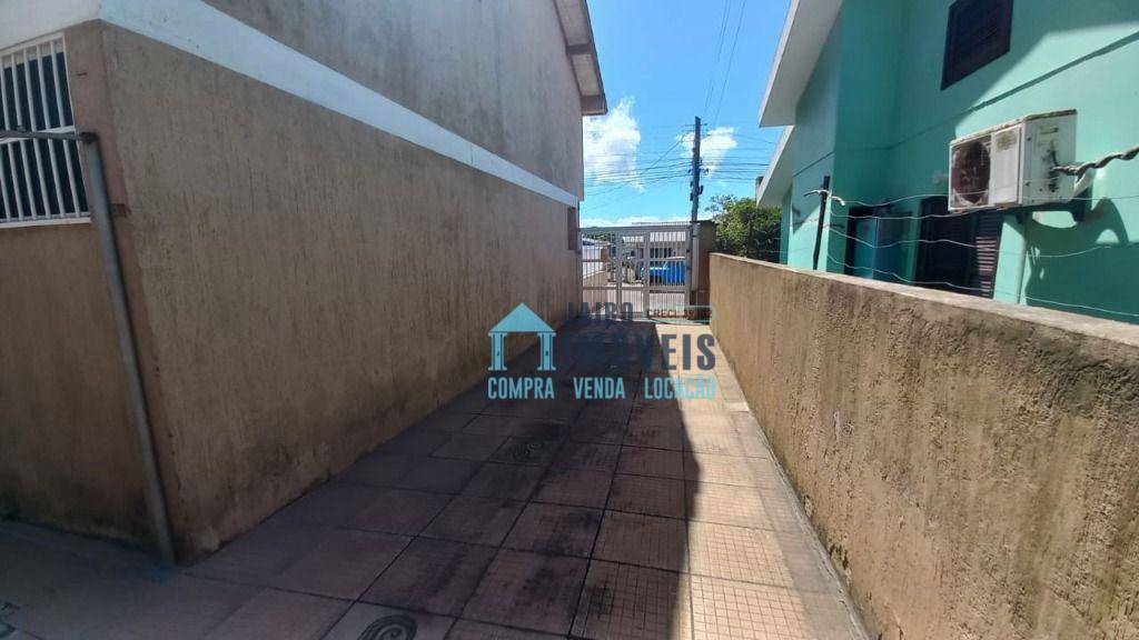 Sobrado à venda com 2 quartos, 57m² - Foto 4