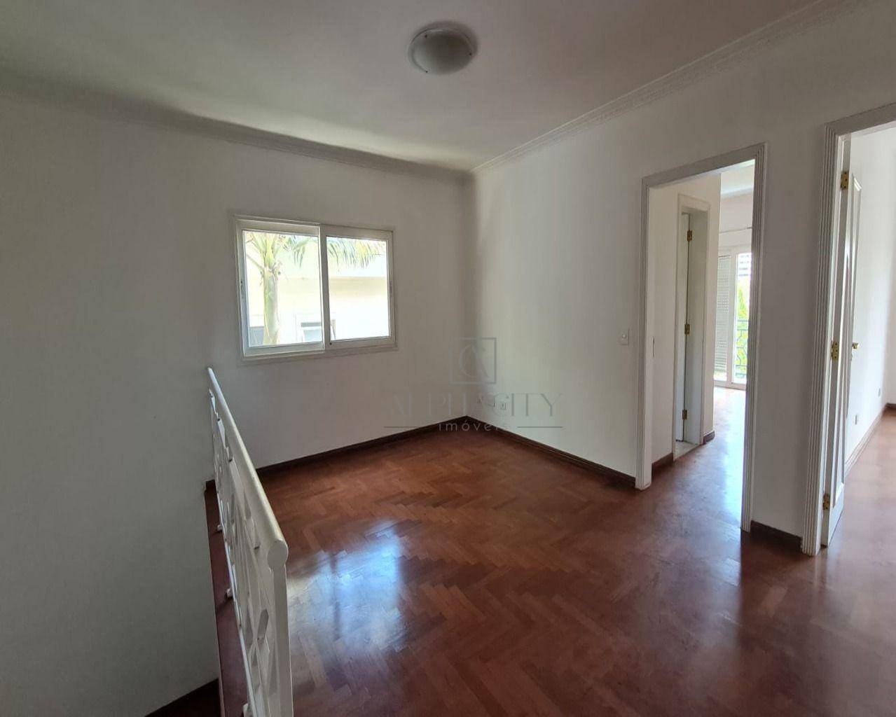 Casa de Condomínio à venda com 4 quartos, 550m² - Foto 9