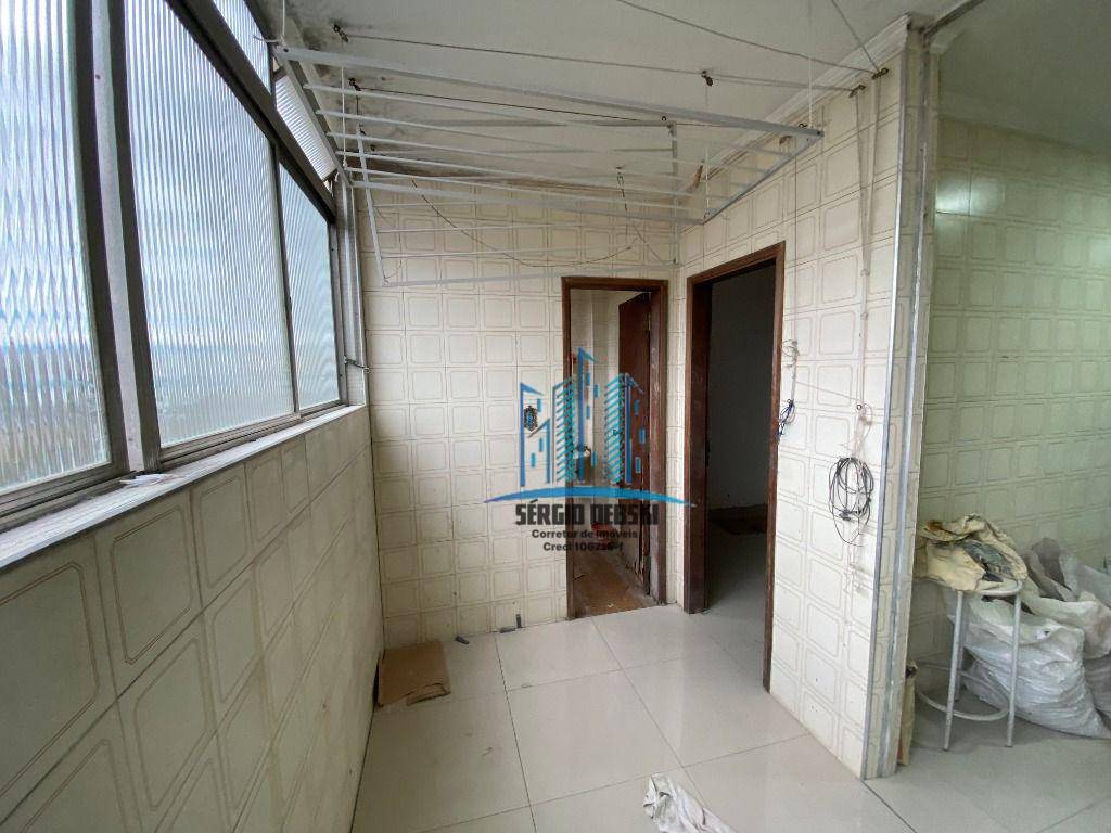 Apartamento à venda com 3 quartos, 127m² - Foto 11