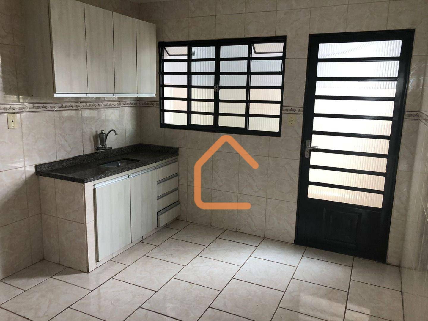 Apartamento à venda com 3 quartos, 72m² - Foto 1