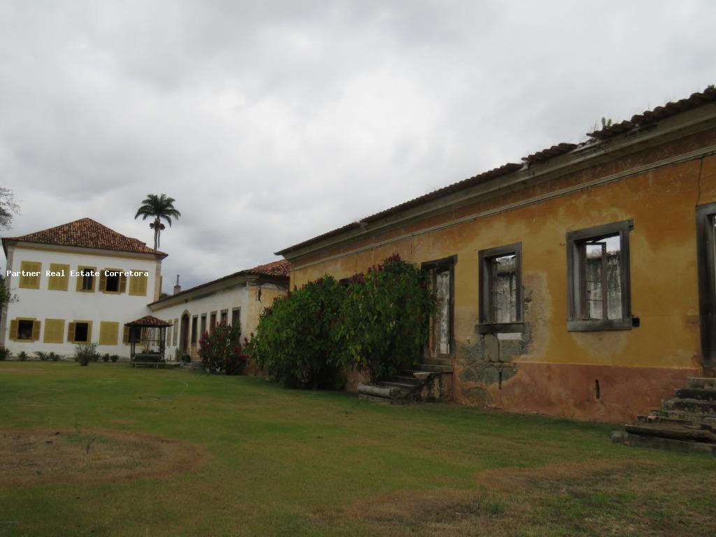 Fazenda à venda com 11 quartos, 540m² - Foto 20