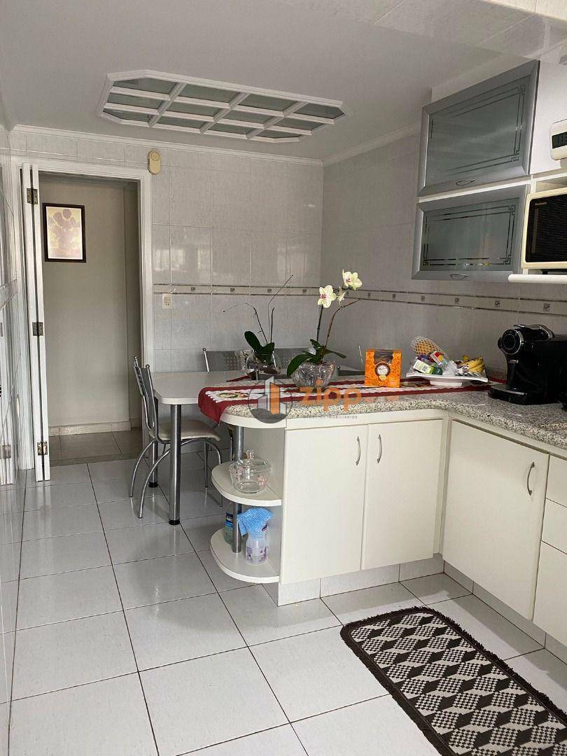 Apartamento à venda com 3 quartos, 120m² - Foto 22