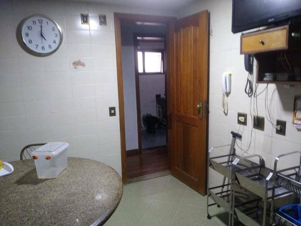 Cobertura à venda com 4 quartos, 440m² - Foto 28