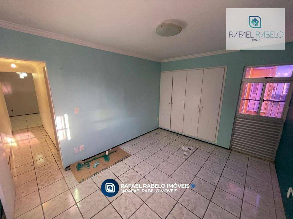 Apartamento à venda com 2 quartos, 75m² - Foto 17