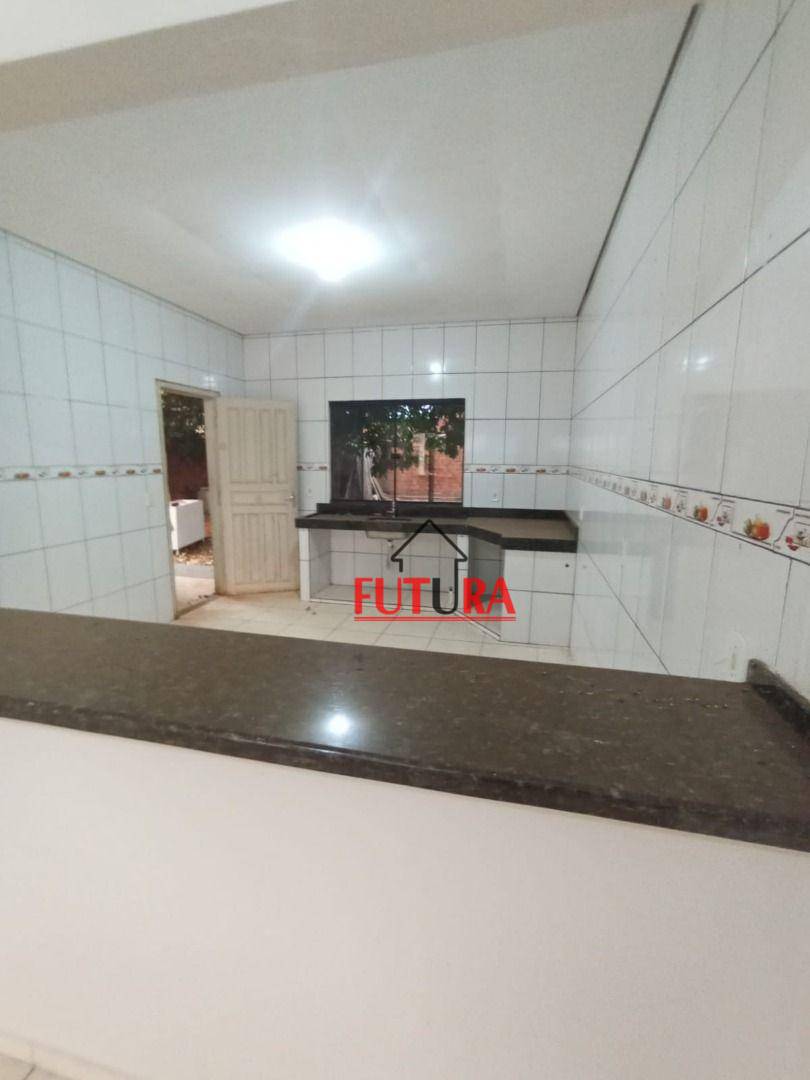 Casa à venda com 2 quartos, 80m² - Foto 6