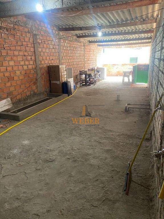 Sobrado à venda com 4 quartos, 300m² - Foto 24