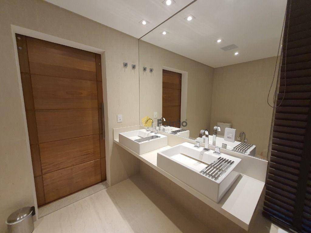 Casa de Condomínio à venda com 4 quartos, 550m² - Foto 51