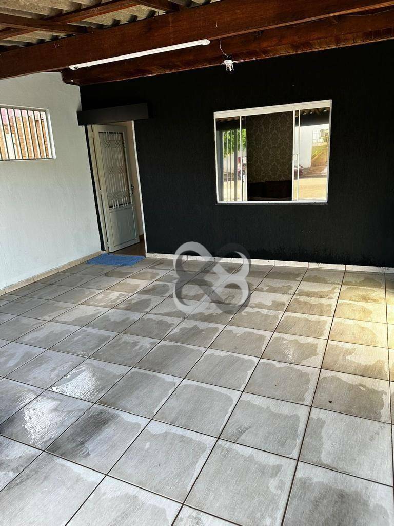 Casa à venda com 2 quartos, 145m² - Foto 3