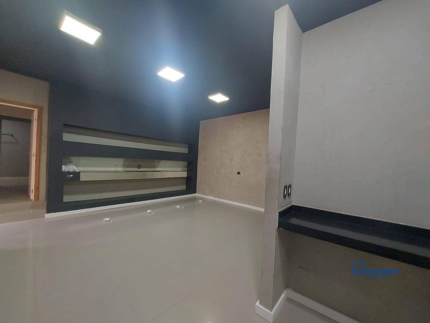 Casa para alugar com 12 quartos, 350m² - Foto 9