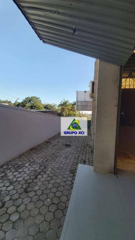 Depósito-Galpão-Armazém para alugar, 2600m² - Foto 17