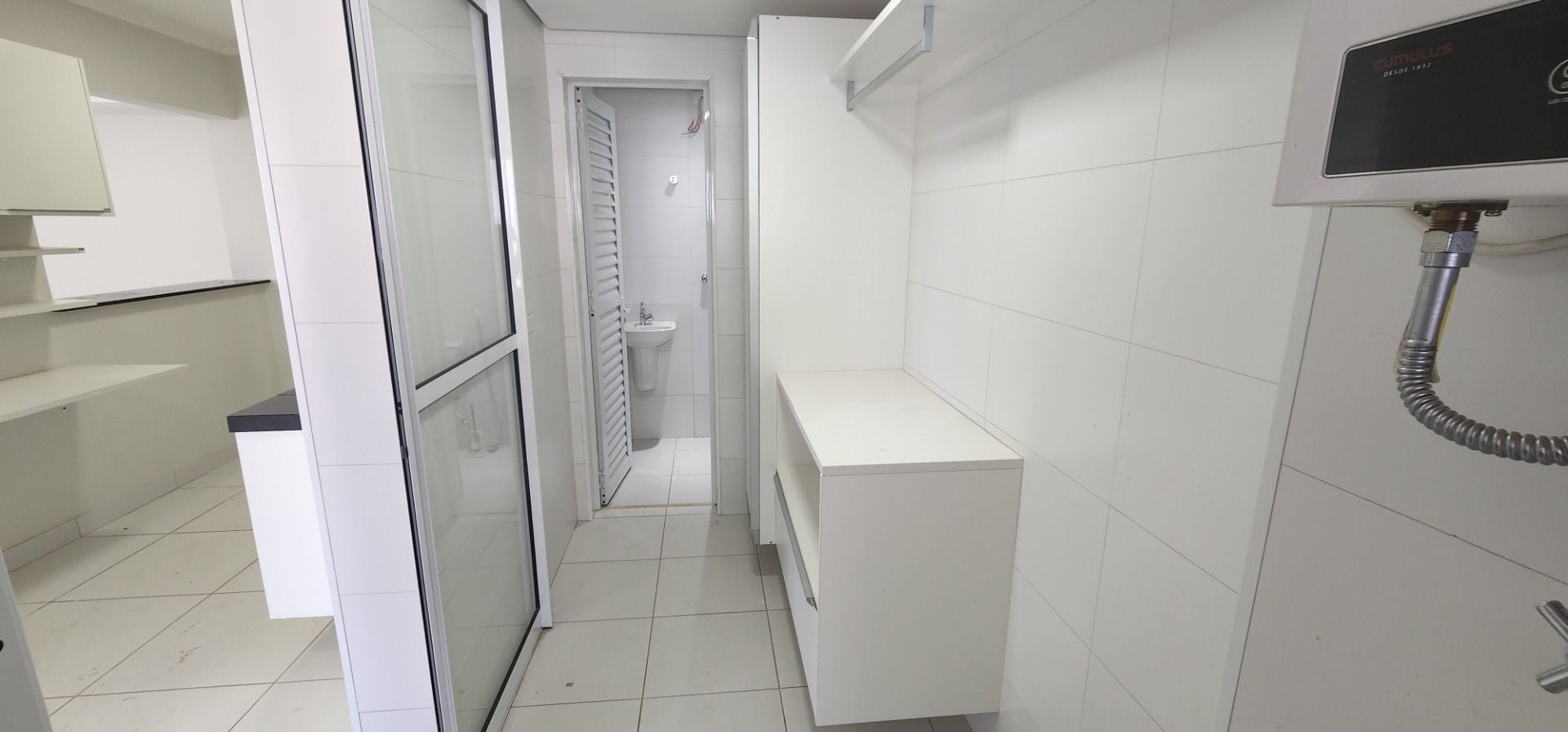 Apartamento para alugar com 3 quartos, 117m² - Foto 4