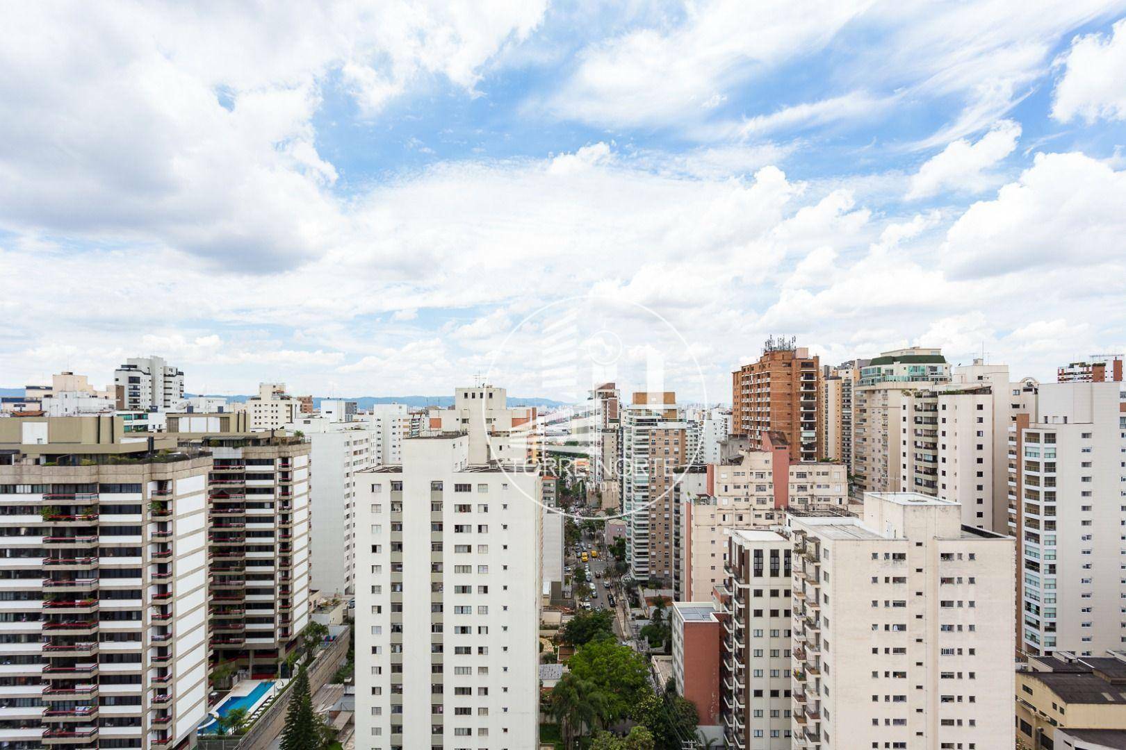 Cobertura à venda com 3 quartos, 248m² - Foto 25