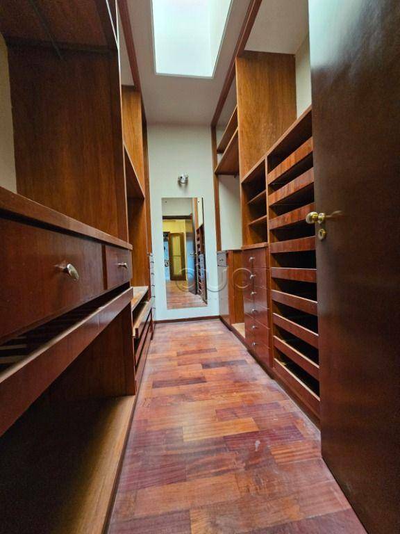 Casa de Condomínio para alugar com 3 quartos, 390m² - Foto 36