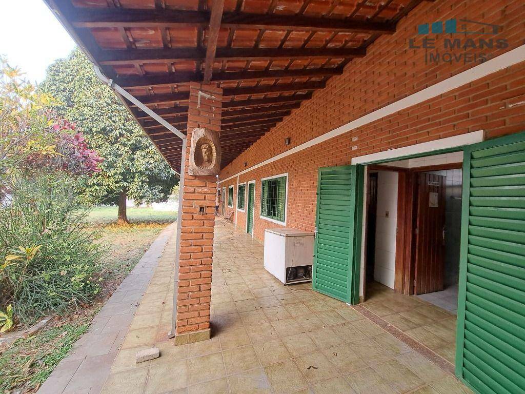 Chácara à venda e aluguel com 6 quartos, 750m² - Foto 29