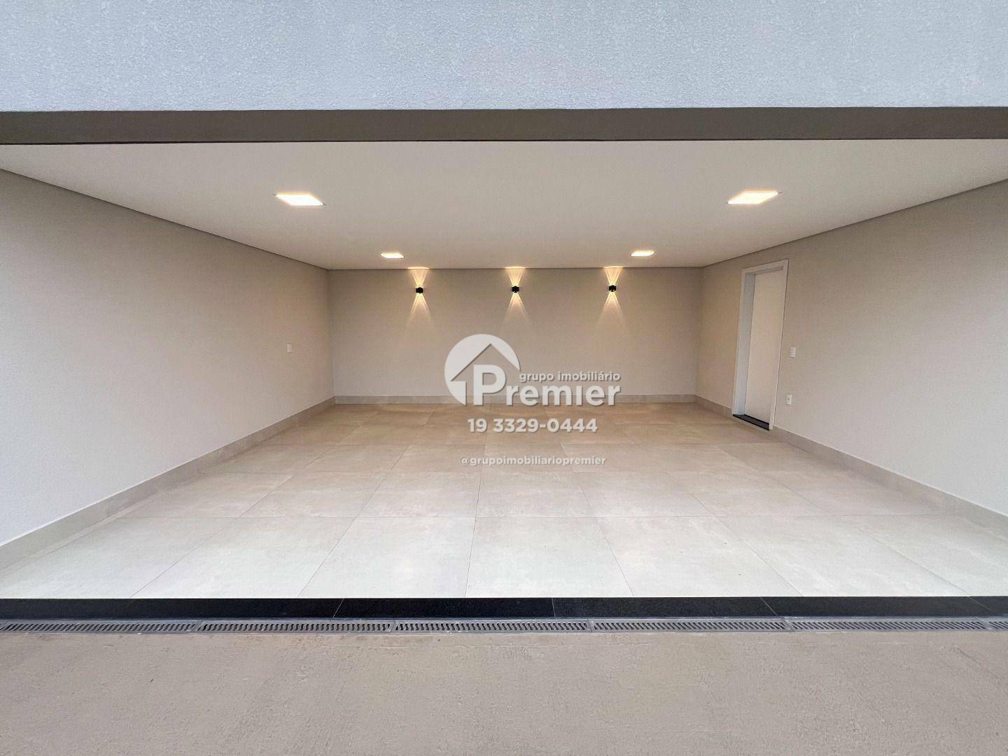 Casa de Condomínio à venda com 3 quartos, 228m² - Foto 4