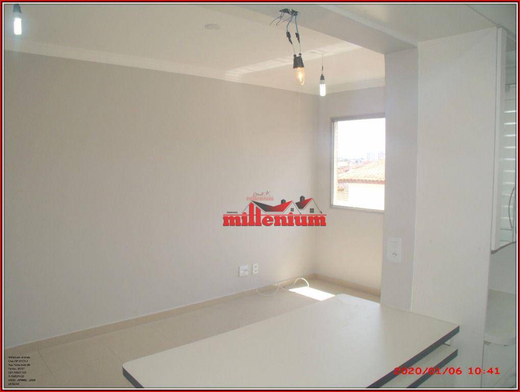 Apartamento à venda com 2 quartos, 56m² - Foto 4