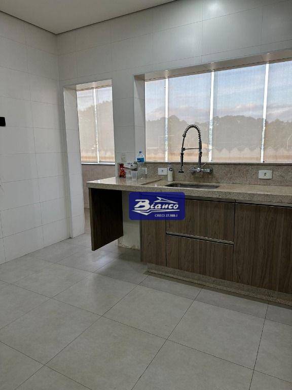 Sobrado à venda e aluguel com 3 quartos, 399m² - Foto 22