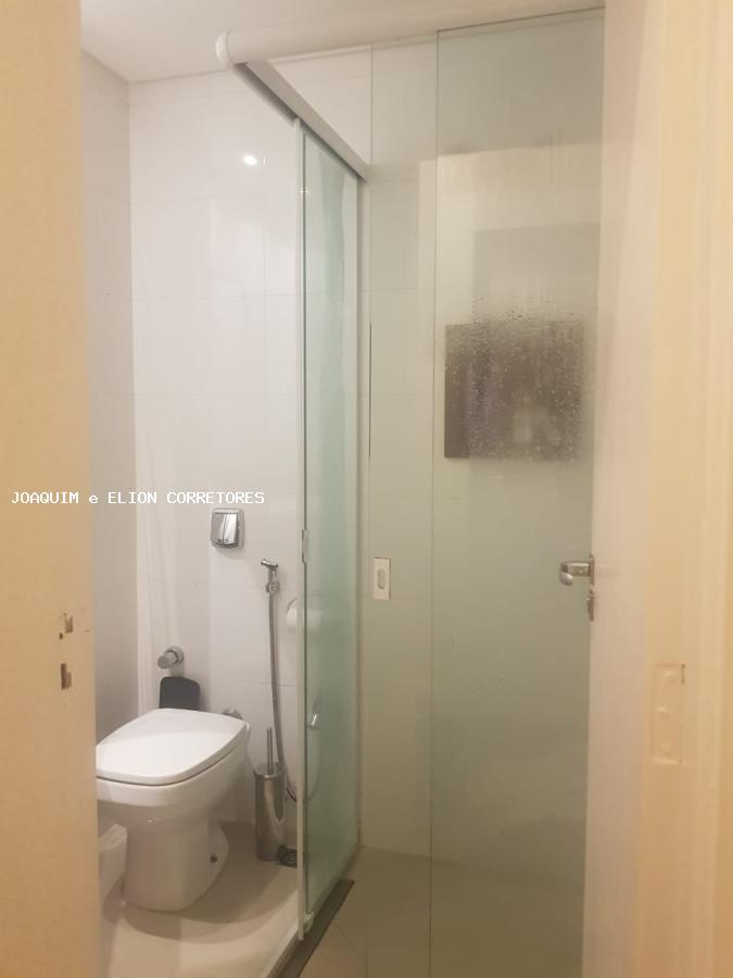 Apartamento à venda com 2 quartos, 76m² - Foto 17