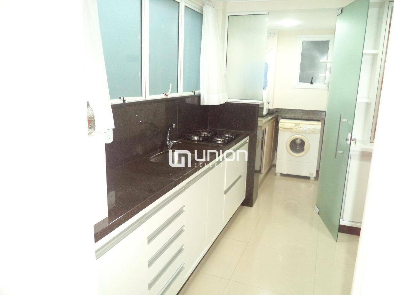 Apartamento à venda com 3 quartos, 167m² - Foto 9