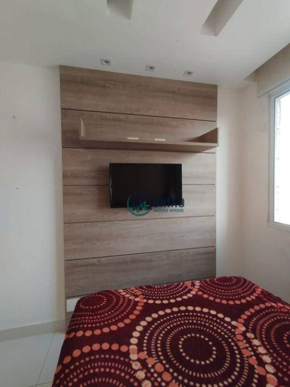 Apartamento à venda com 2 quartos, 75m² - Foto 8